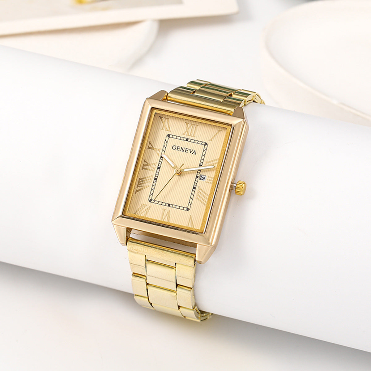 Men's Retro Simple Stylish Square Dial Calendar Quartz Watch